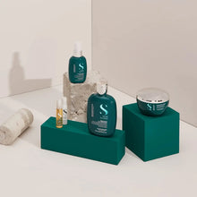 Load image into Gallery viewer, Alfaparf Milano Semi Di Lino Reconstruction Reparative Lotion for Damaged Hair - Repairs, Provides Shine and Softness, Adds Body - Includes 6 Vials - Professional Leave-In Treatment - 2.64 Fl Oz - Zeepkbeautysupply